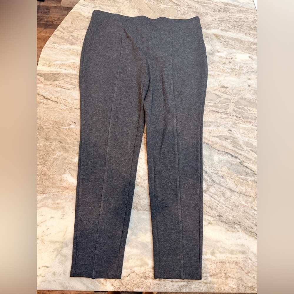 Intro Love the Fit Charcoal Gray Stretch Pull On Pants L Rayon Slim Straight